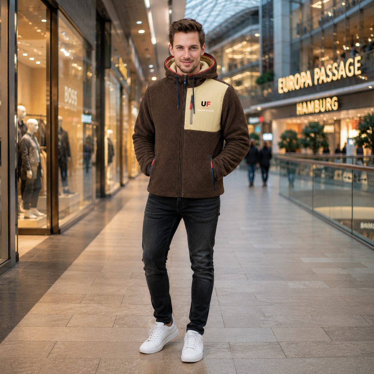 Urban Faden Herren Sherpa-Hoodie-Zip-Jacke – Seitenansicht, Regular Fit mit Kapuze
